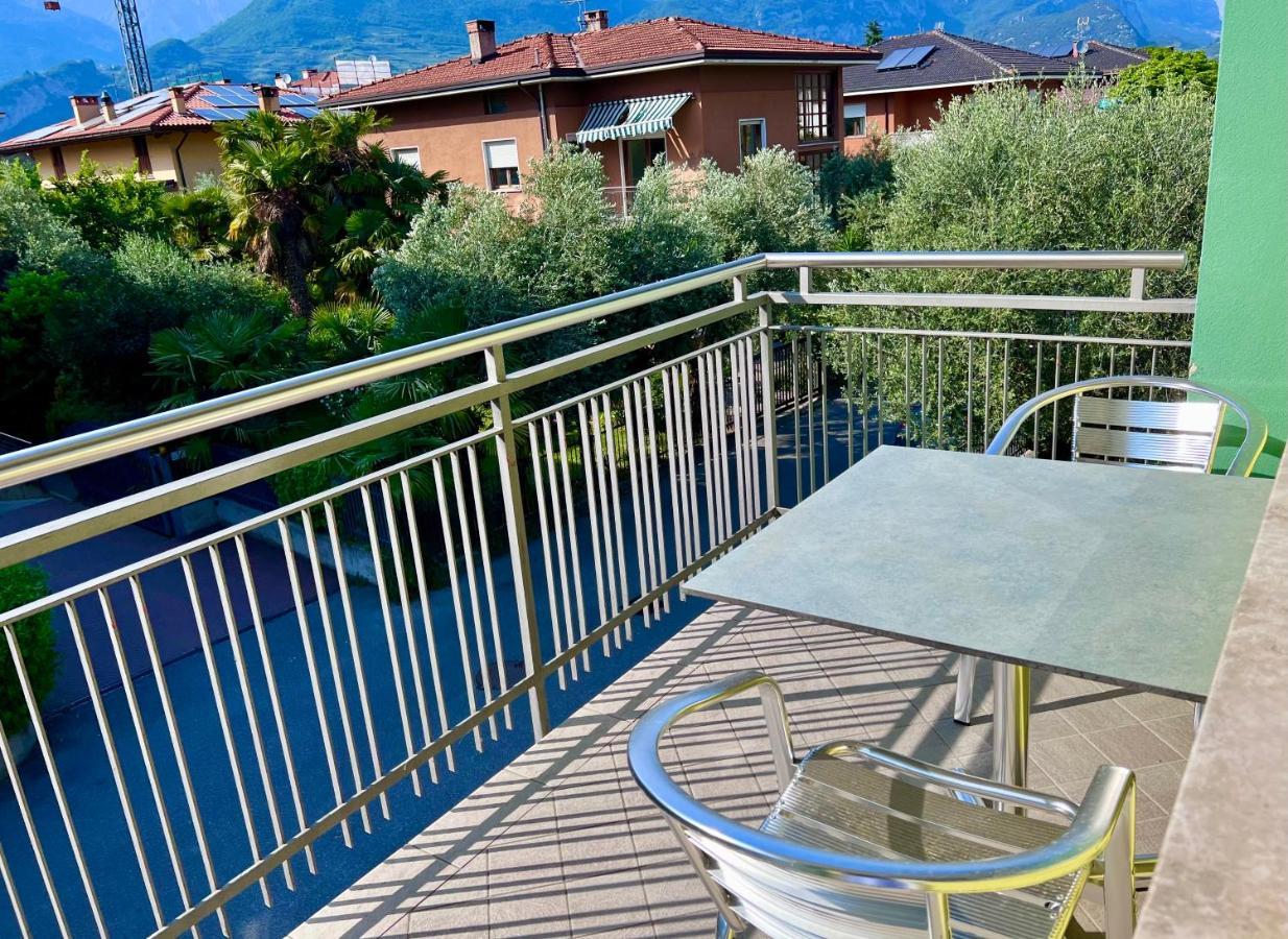 Villa Verde Riva del Garda Exterior photo